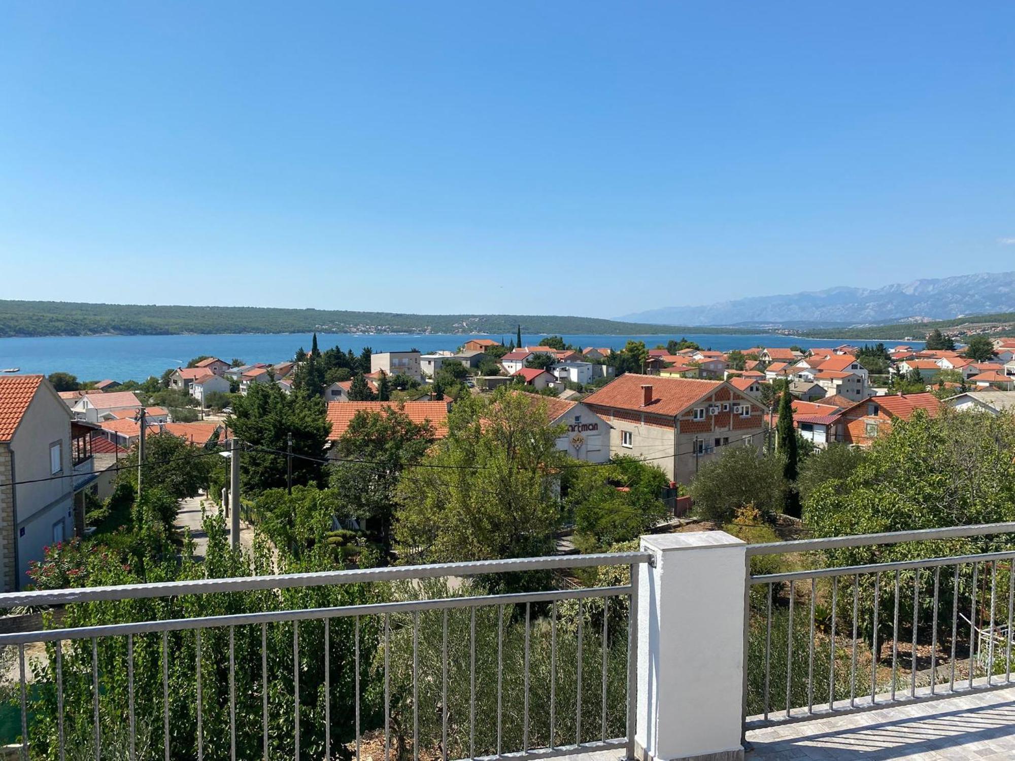 Apartmani Anka Горни-Карин Экстерьер фото